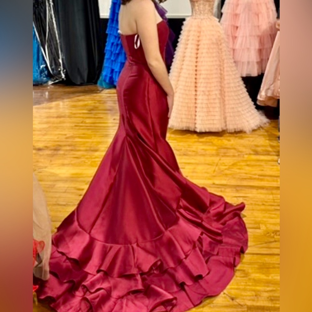 Sherri Hill Burgundy Prom Dress
